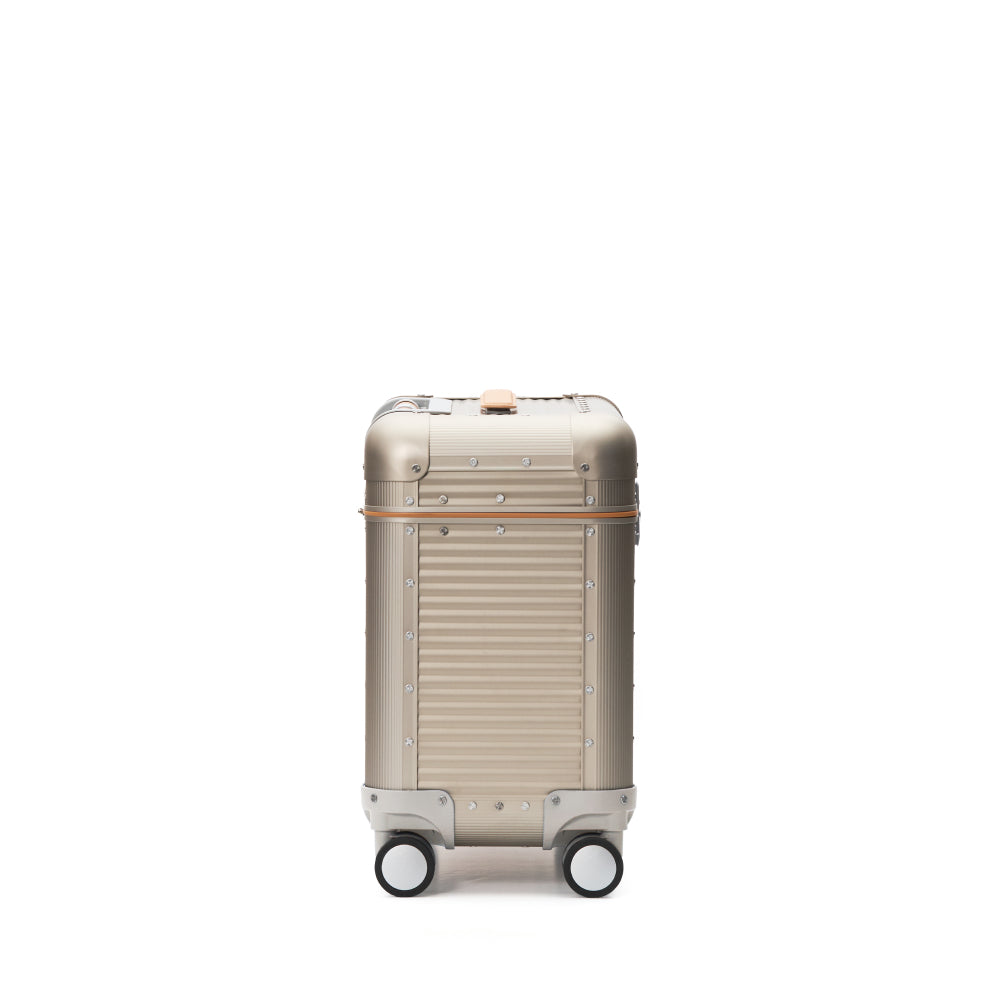 [PRE-ORDER] ALU CONVERTIBLE ep.2 44L / 17"